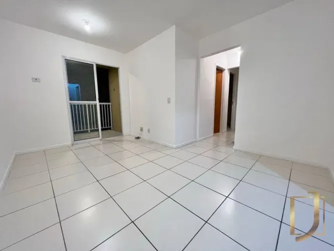 Apartamento com 3 dormitórios para alugar, 75 m² por R$ 3.382,80/mês - Piratininga - Niter