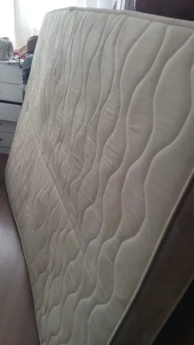 Colchão Ortobom de casal