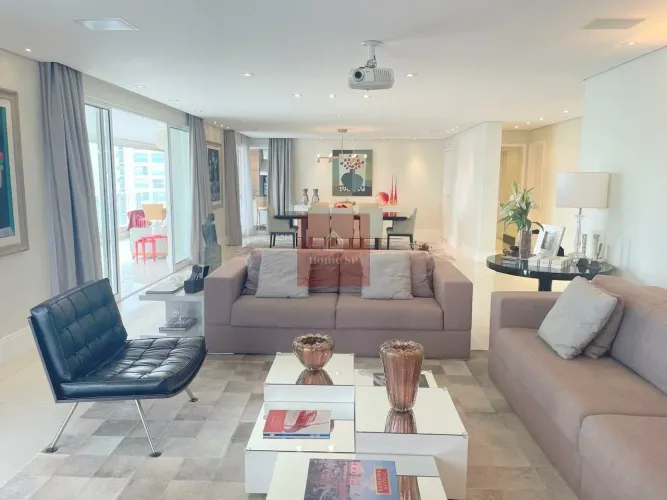 Sophistic Campo Belo - 370m² - 4 suites - 5 vagas.