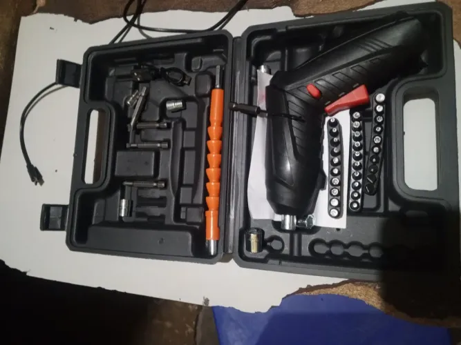 60reais desapego furadeira parafusadeira 