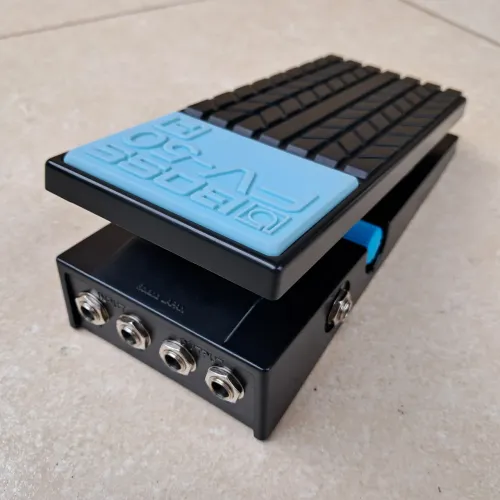 Pedal de Volume Boss FV50H