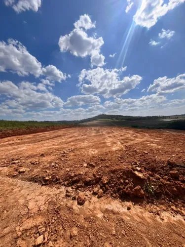 Imóvel para venda tem 500 metros quadrados em Centro (Caucaia do Alto) - Cotia - SP