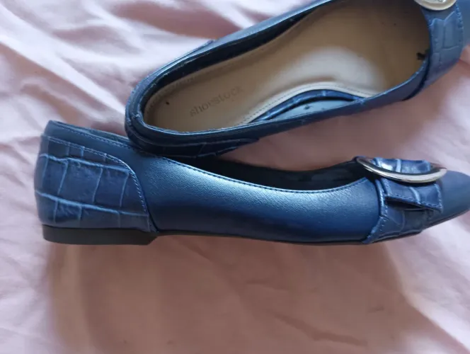 Sapatilha Shoestock nova