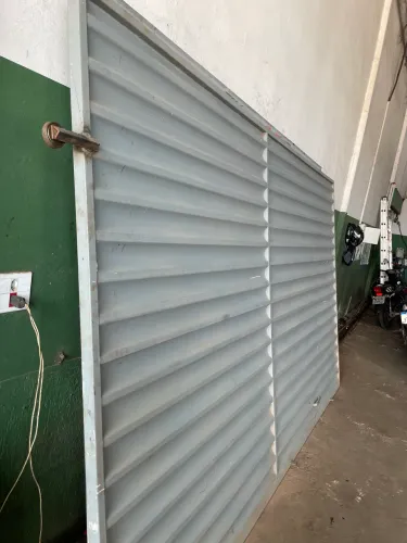 Portões de Chapa Ondulada 21mm - 2 Unidades (2,10 x 3,50)