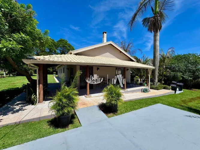 Chácara com 3 Quartos à venda, 3040 m² por R$ 2.500.000 - Terras de Santana II - Londrina/