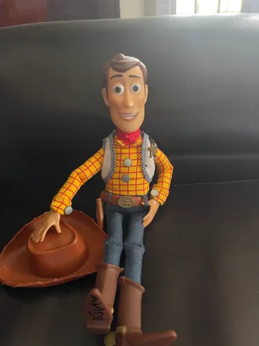 Boneco Woody Toy Story - Colecionável