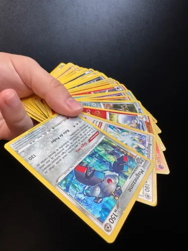 lote de cartas pokémon tcg brilhantes