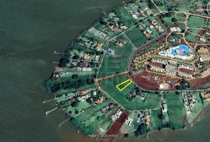 Terreno à venda na Ilha do Sol, localização privilegiada, Primeiro de Maio, PR