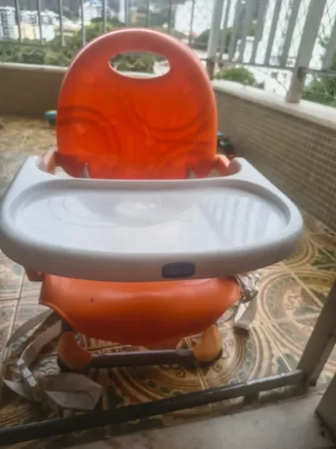 Cadeira de alimentação portátil Chicco para bebê