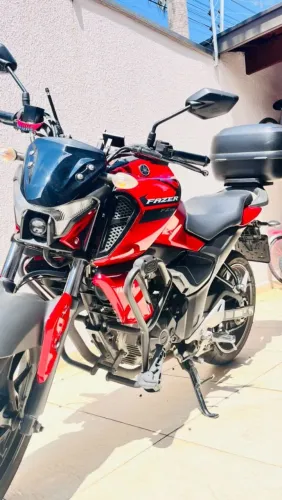 Yamaha Fazer FZ15 2023