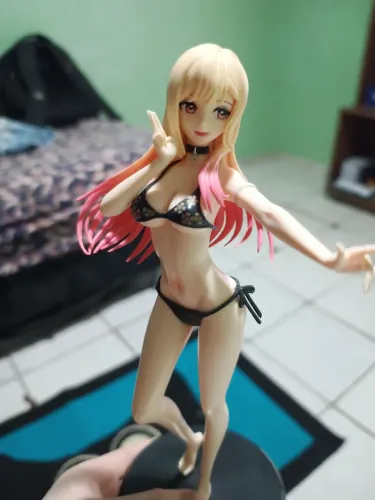 Action figure - Marin Kitagawa