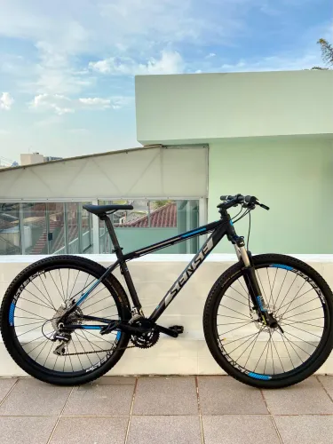 Bicicleta Sense Rock aro 29 | Shimano | Freios Hidráulicos 