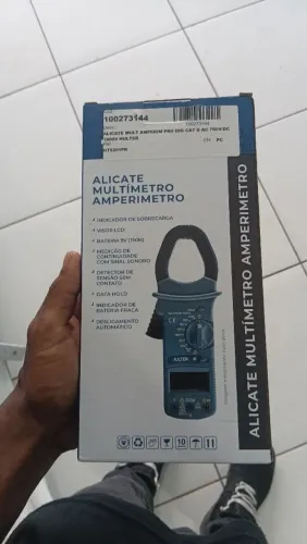 Alicate amperímetro