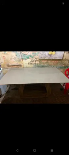 Vendo mesa sem as cadeiras madeira e toda linda encima de vidro por apenas 300 reais.