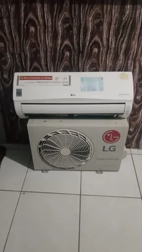 Ar-condicionado LG 9 mil BTUs dual inverter já com instalação