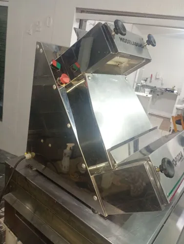 Modeladora para pizza 