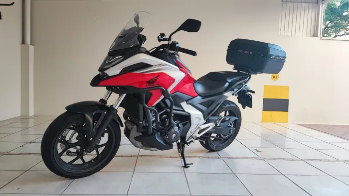 NC750X 2025 perfeito estado