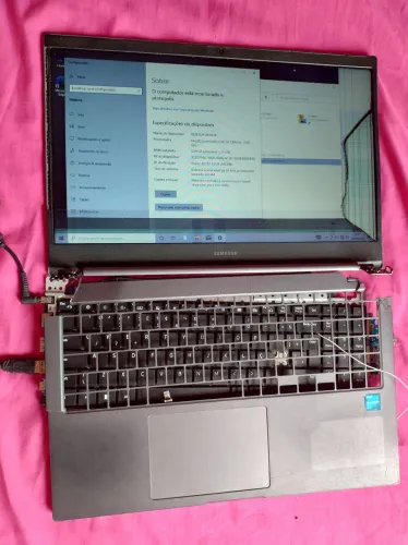 Notebook samsung para conserto leia