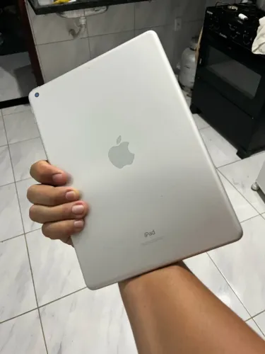 iPad 9