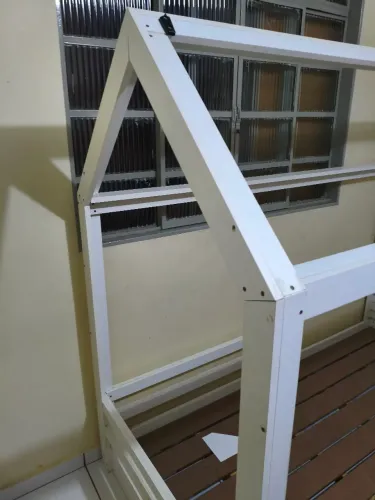 Cama montessoriana