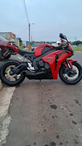 Cbr1000 fireblade 