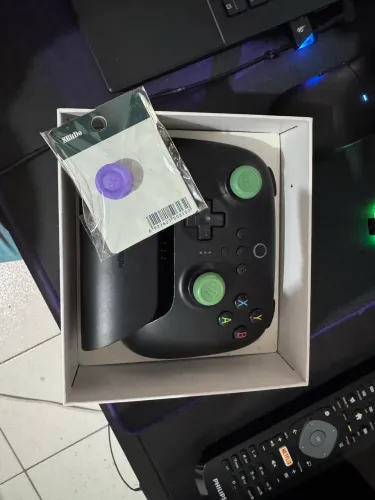 Controle 8BitDo Ultimate Wireless 2.4G