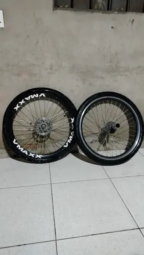 Jogo de rodas vmax completo 