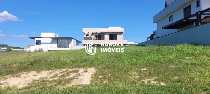 Terreno à venda no bairro Parque Villa dos Pinheiros