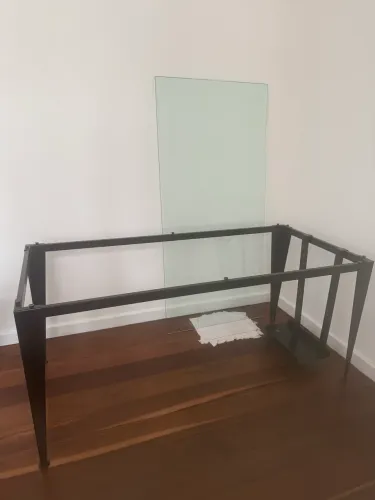Mesa de vidro tokstok