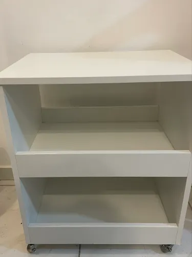 Estante Multiuso Nicho Organizador Móvel com Rodízio Branco