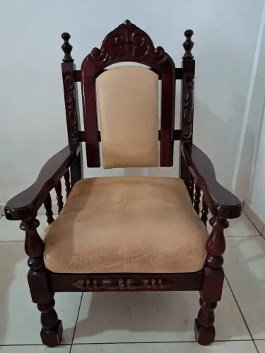 Poltrona de Madeira
