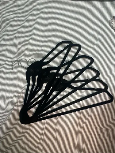 Cabides de veludo +50unid