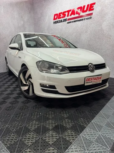 Volkswagen Golf Highline 1.4 TSI 140cv Aut. 2015