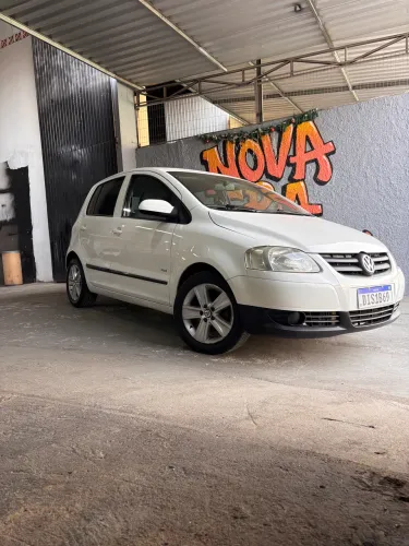Volkswagen Fox Plus 1.6mi/ 1.6mi Total Flex 8V 4P 2008