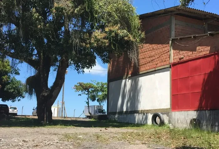 Galpão/Depósito/Armazém para aluguel com 500 metros quadrados em Valéria - Salvador - Bahi