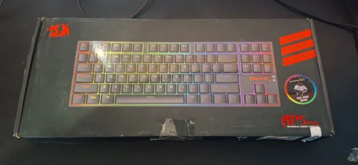 Teclado Mecânico Gamer Redragon APS, RGB, Switch Redragon Blue - Novo