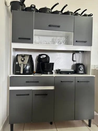 Armário de Madeira Pequeno | Cozinha 