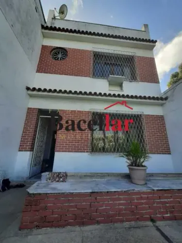 CASA FENTE DE RUA, TRIPLEX, VISTA PARA O CRISTO REDENTOR!!!