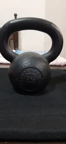 KETTLEBELL 8KG/12KG ( OS DOIS )