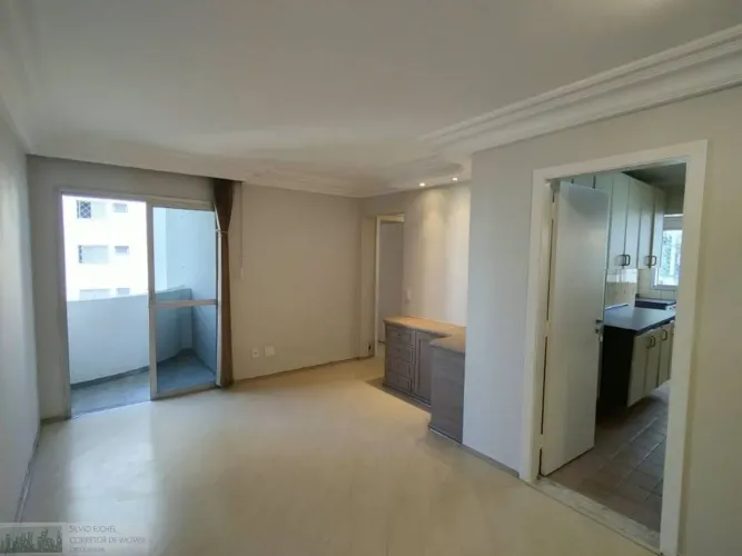 Apartamento de 2 dormitórios (ste) para alugar no Campo Belo com 1 garagem.