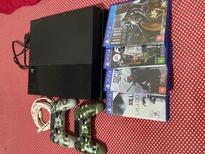 Vende-se PS4