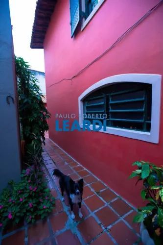 CASA ASSOBRADADA - VILA JAGUARA - SP