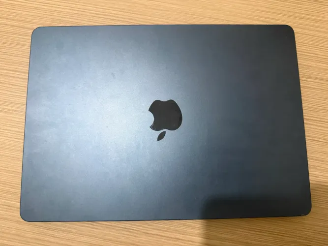 MacBook Air m2 2022