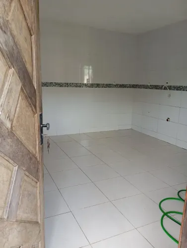 Alugo casa no Paranaguamirim R$1.450.