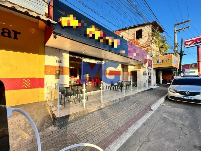 Excelente ponto comercial com 358,93m² no Bairro Avenida Dom Luiz Lustosa 1861 - Caucaia