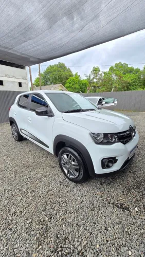 Renault Kwid Intense 1.0 Flex 12V 5P Mec. 2022