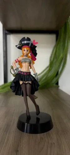 Nami Action Figure One Piece Lacrado