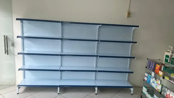Gôndolas para comércio 