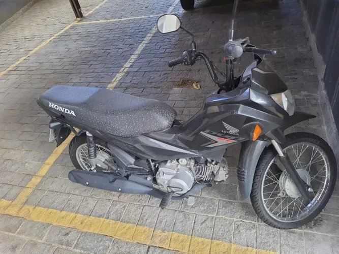 Vende-se pop 110i es... O km $12,350