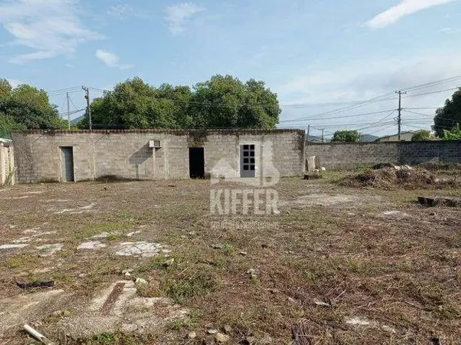 Terreno Amplo à Venda em Inoã Mais de 1.000 m² com Sala Comercial e Estoque
